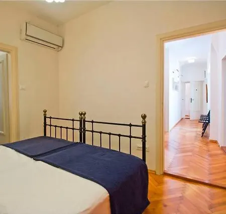 Apartment Peristil Loft