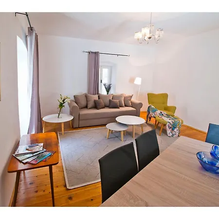 Apartment Peristil Loft
