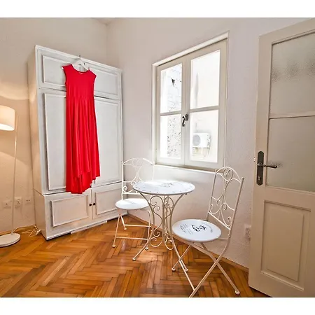 Peristil Loft Split