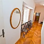 شقة Peristil Loft *