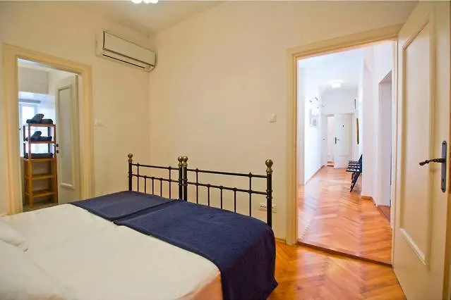 Apartman Peristil Loft