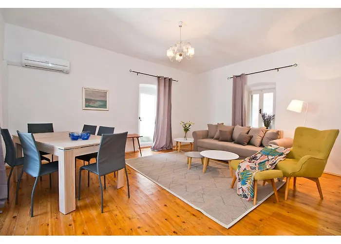 Apartman Peristil Loft *