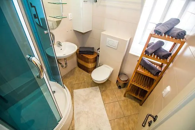 Peristil Loft Apartamento *