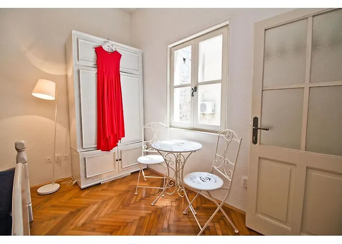 Peristil Loft Split